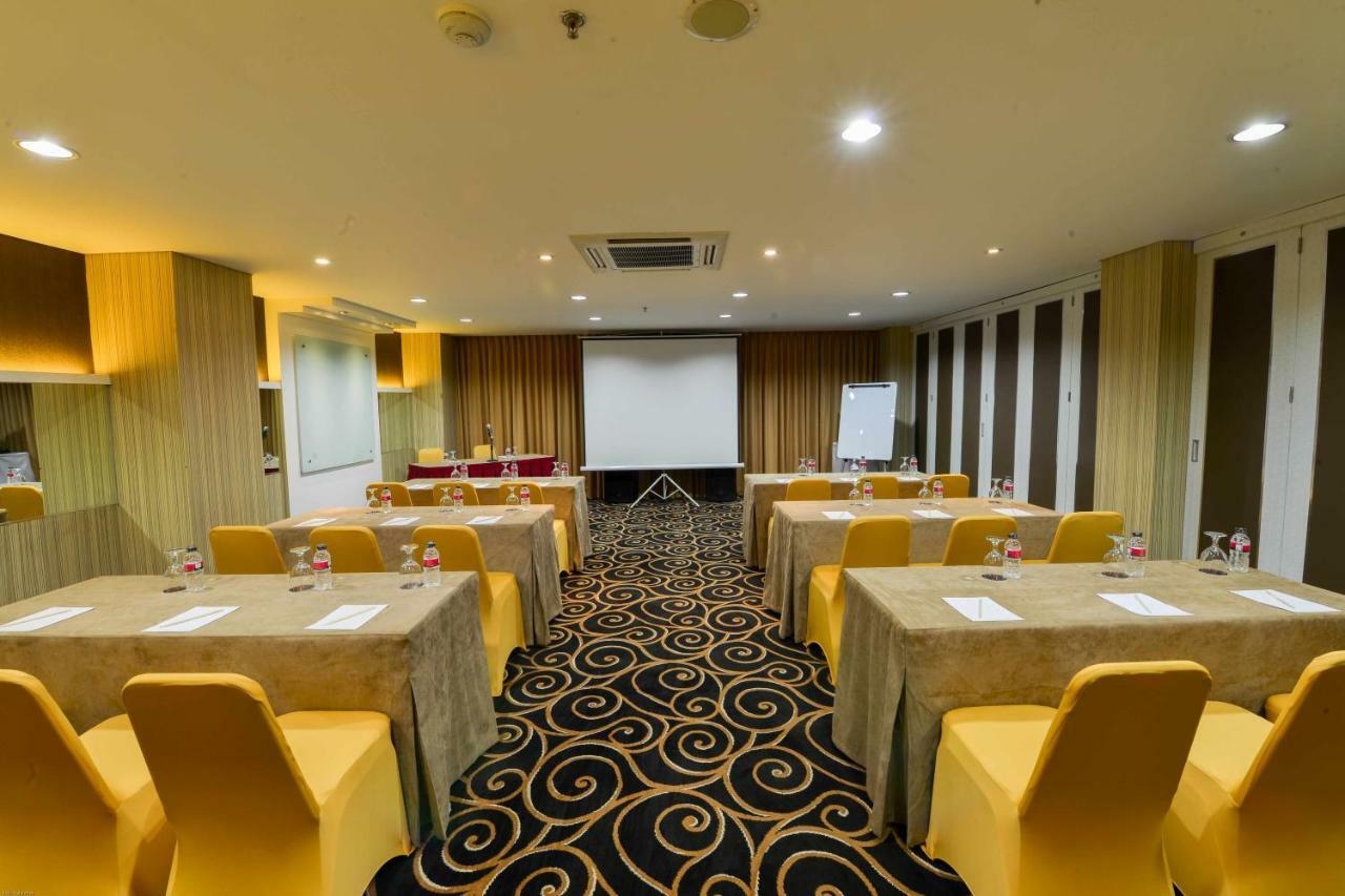 D'Hotel Cakarta Dış mekan fotoğraf